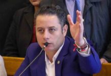 Lara responde a Sokol y exige respeto en medio de cruce por denuncias contra la Policía