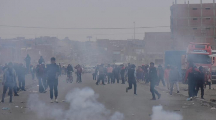 ESCALA LA VIOLENCIA EN ACHICA ARRIBA Y FRENAN CARAVANA HUMANITARIA