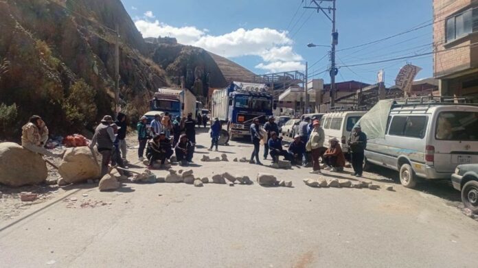 LEVE REDUCCIÓN DE BLOQUEOS: EL CONFLICTO CUMPLE 40 DÍAS CON 85 PUNTOS DE CIERRE EN EL PAÍS 