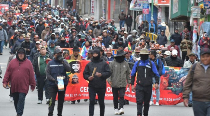  COB, CAMPESINOS Y SECTORES MOVILIZADOS MARCHARÁN HACIA EL CENTRO DE LA PAZ ESTE MIÉRCOLES 