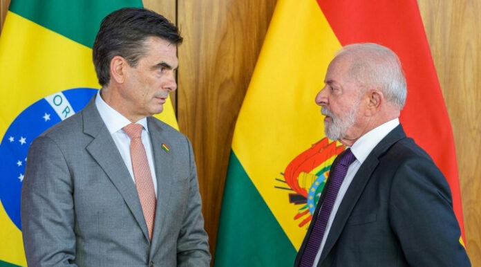 b_62805_paz-viaja-al-mercosur-para-impulsar-el-corredor-bioceanico-y-fortalecer-acuerdos-comerciales-con-brasil-y-chile-1 PAZ VIAJA A LA CUMBRE DEL MERCOSUR PARA IMPULSAR EL CORREDOR BIOCEÁNICO Y NUEVOS ACUERDOS COMERCIALES