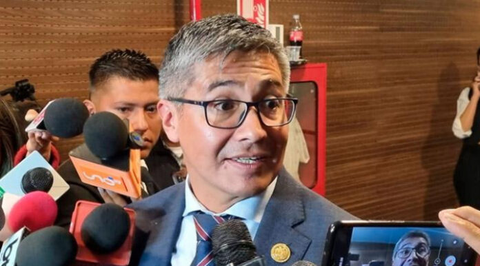GOBIERNO ANUNCIA REESTRUCTURACIÓN DE YPFB PARA ATRAER INVERSIÓN EXTRANJERA