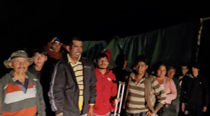 COCALEROS INSTALAN VIGILIA EN CHIMORÉ