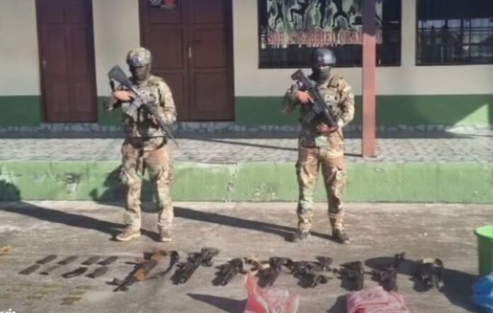 UMOPAR DESTRUYE 16 FÁBRICAS DE DROGA Y SECUESTRA ARMAS DE GRUESO CALIBRE EN VILLA TUNARI