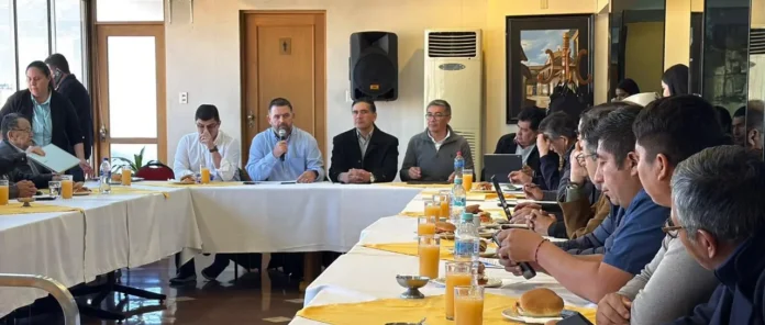 GOBIERNO Y CONFEAGRO ANALIZAN PLAN DE REACTIVACIÓN TRAS LOS MÁS DE 50 DÍAS DE BLOQUEOS