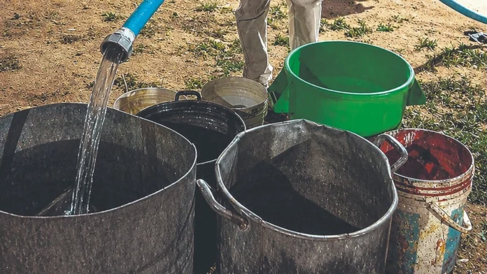 SEQUÍA REDUCE EL AGUA Y MOVILIZA CISTERNAS EN VARIOS MUNICIPIOS