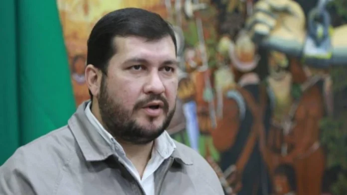 COMITÉ PRO SANTA CRUZ DA PLAZO PARA ABROGAR EL DS 5676