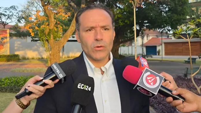 COMITÉ PRO SANTA CRUZ EVALÚA CONVOCAR A ASAMBLEA