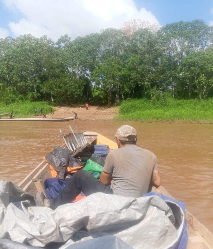 ENTEL REALIZA MANTENIMIENTO TÉCNICO PARA ASEGURAR LA CONECTIVIDAD EN LA AMAZONÍA BOLIVIANA