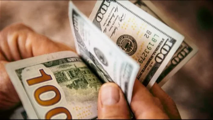 DÓLAR OFICIAL BAJA A BS 11,53 ESTE SÁBADO Y MARCA DIFERENCIA CON EL MERCADO PARALELO