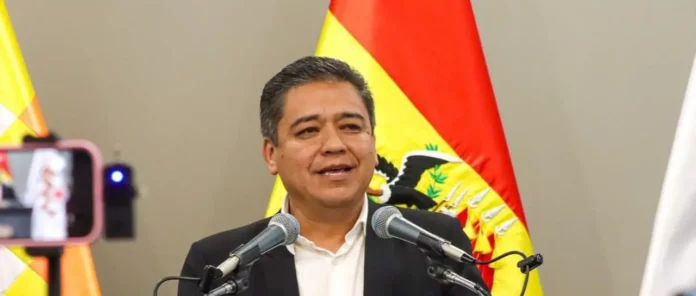 GOBIERNO DESCARTA RETIRAR LA SUBVENCIÓN A LA GASOLINA Y AL GAS Y ANUNCIA TRANSICIÓN ENERGÉTICA