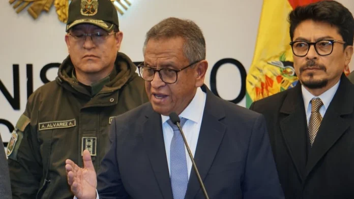GOBIERNO CONFIRMA 14 APREHENSIONES Y ACUSA A MARIACA DE LIDERAR UNA PRESUNTA ORGANIZACIÓN CRIMINAL 