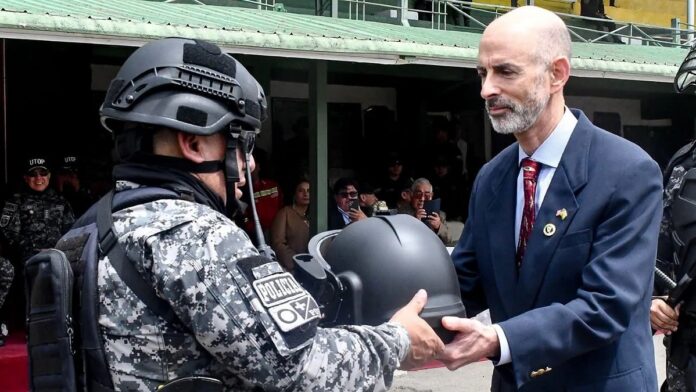 ESTADOS UNIDOS RESPALDA LAS ACCIONES DEL GOBIERNO BOLIVIANO CONTRA LA CORRUPCIÓN EN EL SISTEMA JUDICIAL 